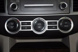 2013款马自达MAZDA8
