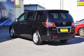 2013款马自达MAZDA8