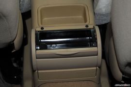 2008款高尔夫增配版内饰
