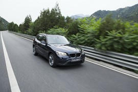 2013款华晨宝马X1