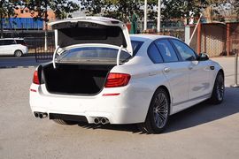 2012款宝马M5