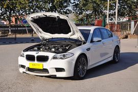2012款宝马M5