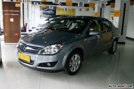 2008款欧宝雅特A+外观