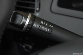 08款沃尔沃XC90运动版内饰