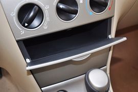 2013款一汽丰田花冠EX1.6L自动豪华版