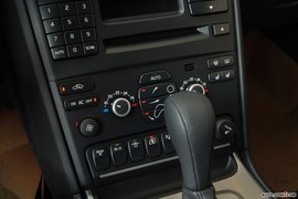 08款沃尔沃XC90运动版内饰