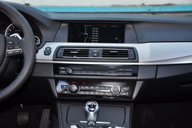 2012款宝马M5