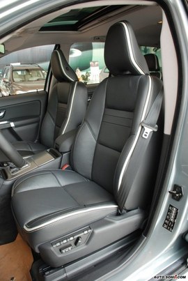 08款沃尔沃XC90运动版内饰