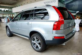 08款沃尔沃XC90运动版外观