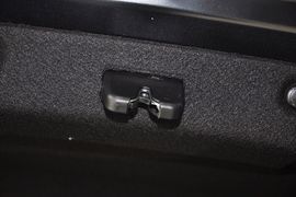 2011款现代索纳塔八2.0L