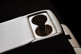 2011款现代索纳塔八2.0L