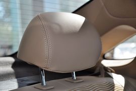 2011款现代索纳塔八2.0L