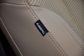 2011款现代索纳塔八2.0L