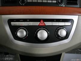 08款力帆620内饰