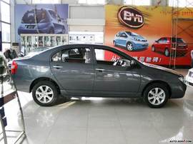 08款力帆620外观