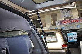 2013款东风风行菱智2.0L