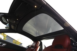 2012款奔驰全新SLK350评测实拍