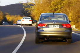 海外试驾全新桑塔纳1.6L自动