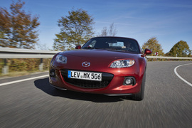 2013款马自达MX-5