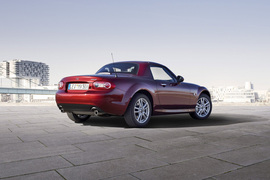 2013款马自达MX-5