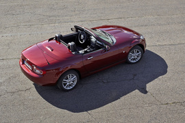 2013款马自达MX-5