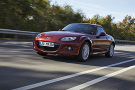 2013款马自达MX-5