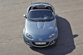 2013款马自达MX-5