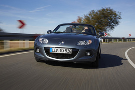 2013款马自达MX-5