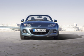 2013款马自达MX-5
