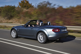2013款马自达MX-5