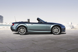 2013款马自达MX-5