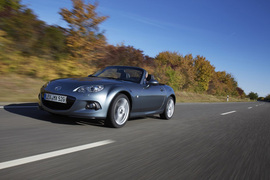 2013款马自达MX-5