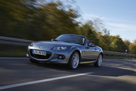 2013款马自达MX-5