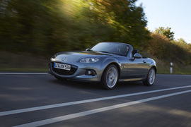 2013款马自达MX-5