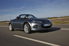 2013款马自达MX-5