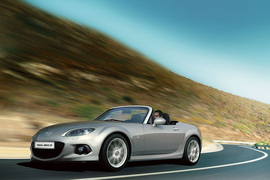 2013款马自达MX-5