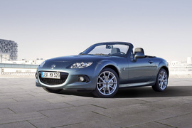 2013款马自达MX-5