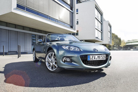 2013款马自达MX-5