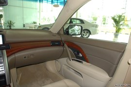 2010款讴歌RL实拍