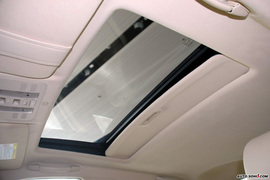 2010款讴歌RL实拍