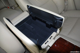 2010款讴歌RL实拍