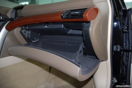 2010款讴歌RL实拍