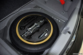 2010款讴歌RL实拍