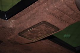 巴博斯60S龙年纪念版