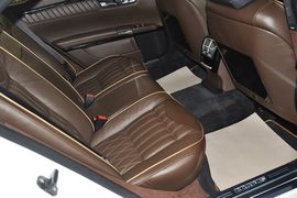 巴博斯60S龙年纪念版