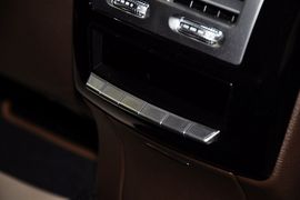 巴博斯60S龙年纪念版