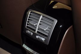 巴博斯60S龙年纪念版