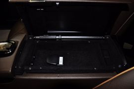 巴博斯60S龙年纪念版