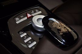 巴博斯60S龙年纪念版