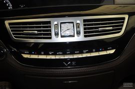 巴博斯60S龙年纪念版